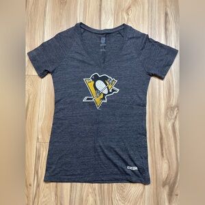 CCM NHL Charcoal Tee Crosby Pittsburgh Penguins Gently Used